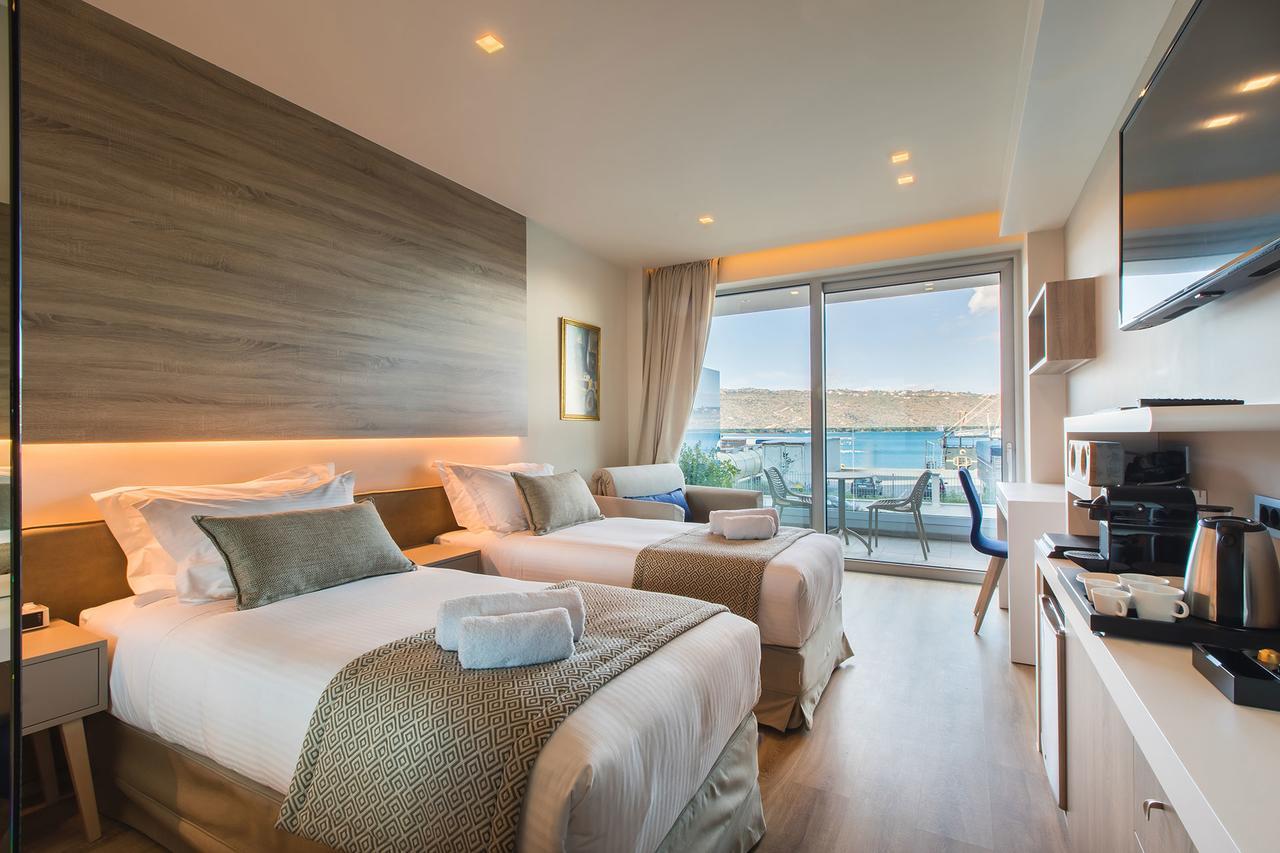 Oniros Residences Souda Esterno foto